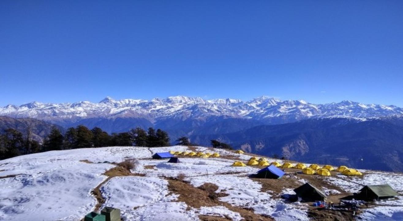 Dayara Bugyal Trek