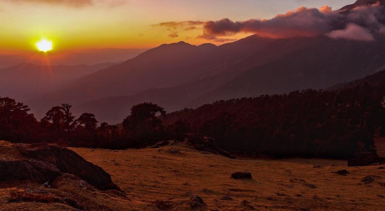 Uttarakhand Backpacking to Rishikesh Auli Kanatal