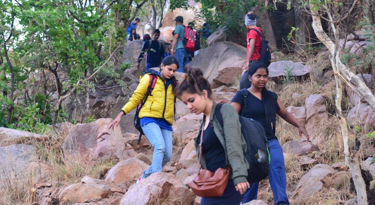 Makalidurga Sunrise Trek | Escape2explore