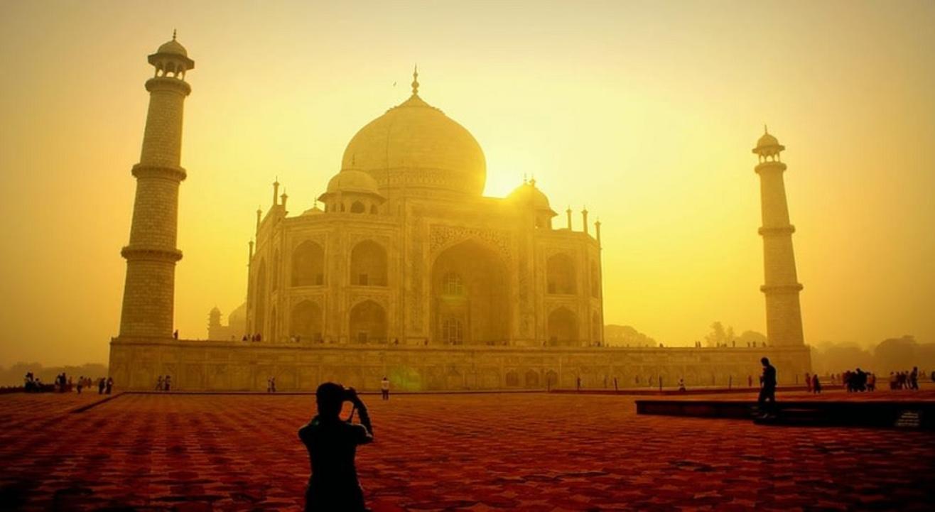 Same Day Agra Tour from Delhi by Car