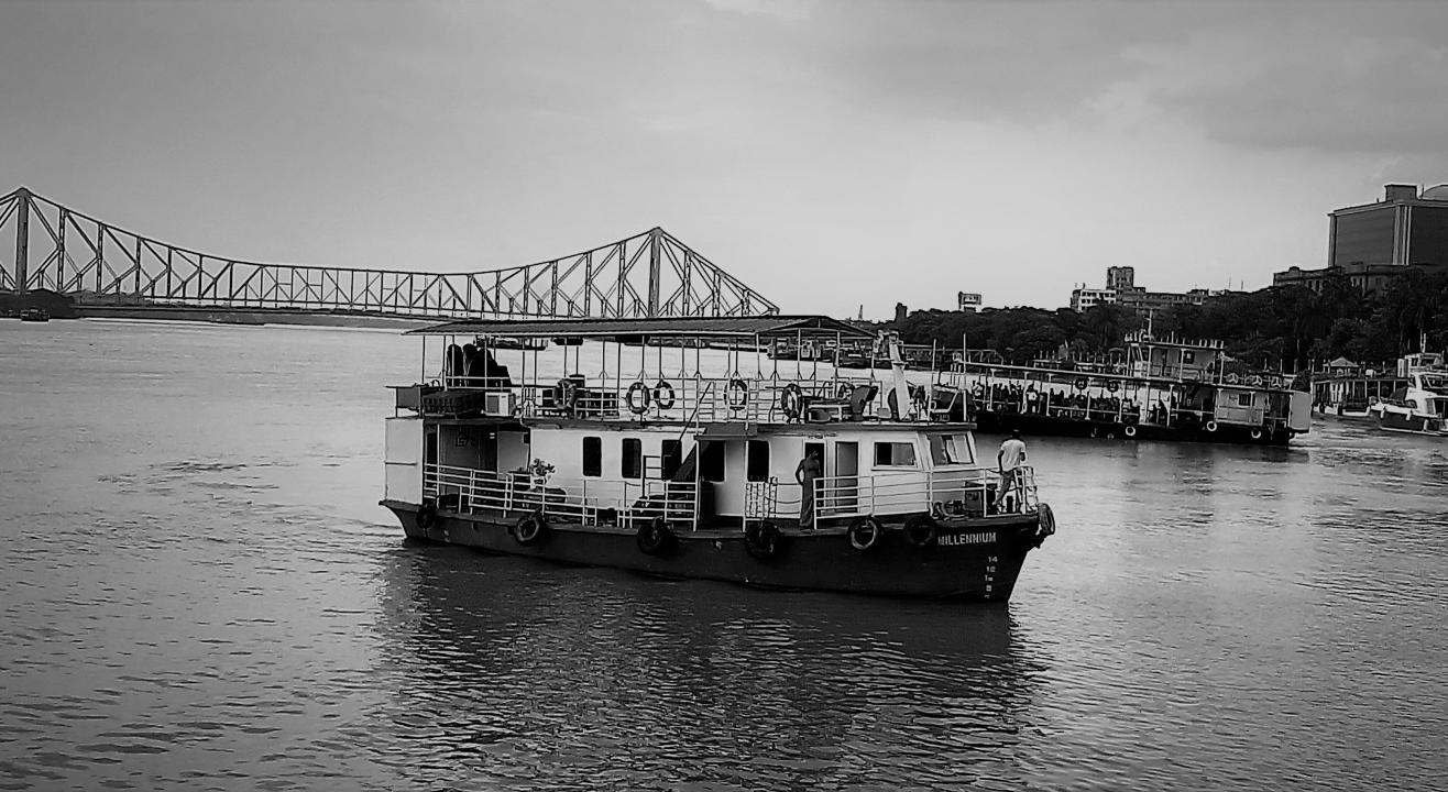 Daily Cruise On Ganges