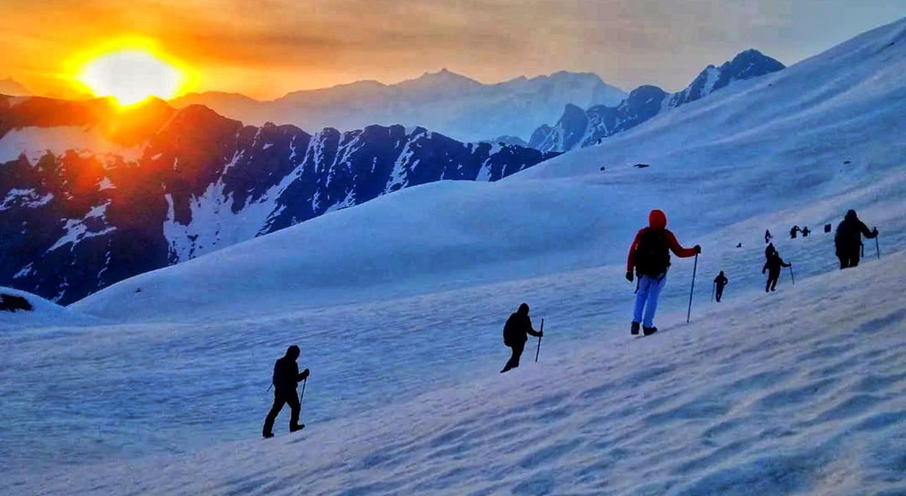 Sarpass Trek,  Kasol (4N/5D)