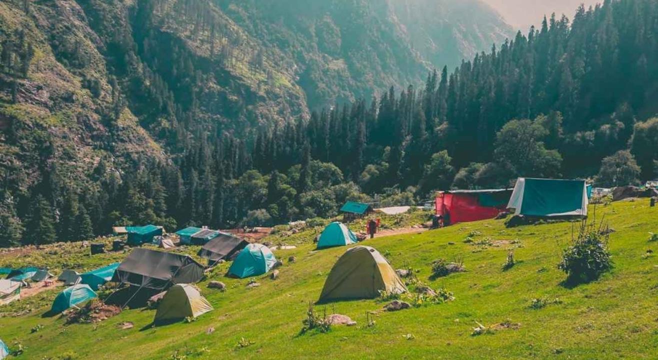 Delhi-Kasol-Kheerganga-Delhi (3N/4D)