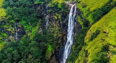 Bandajje waterfalls trek