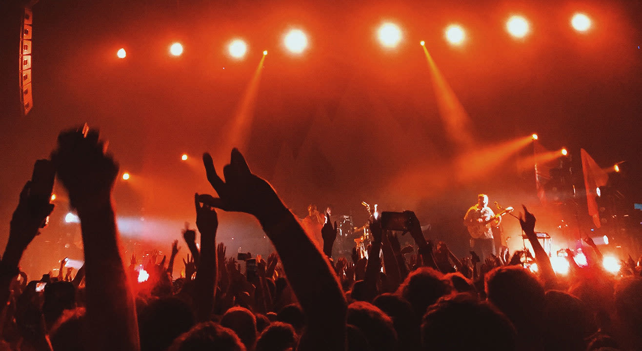 Artists Now On Tour : Comedy & Music