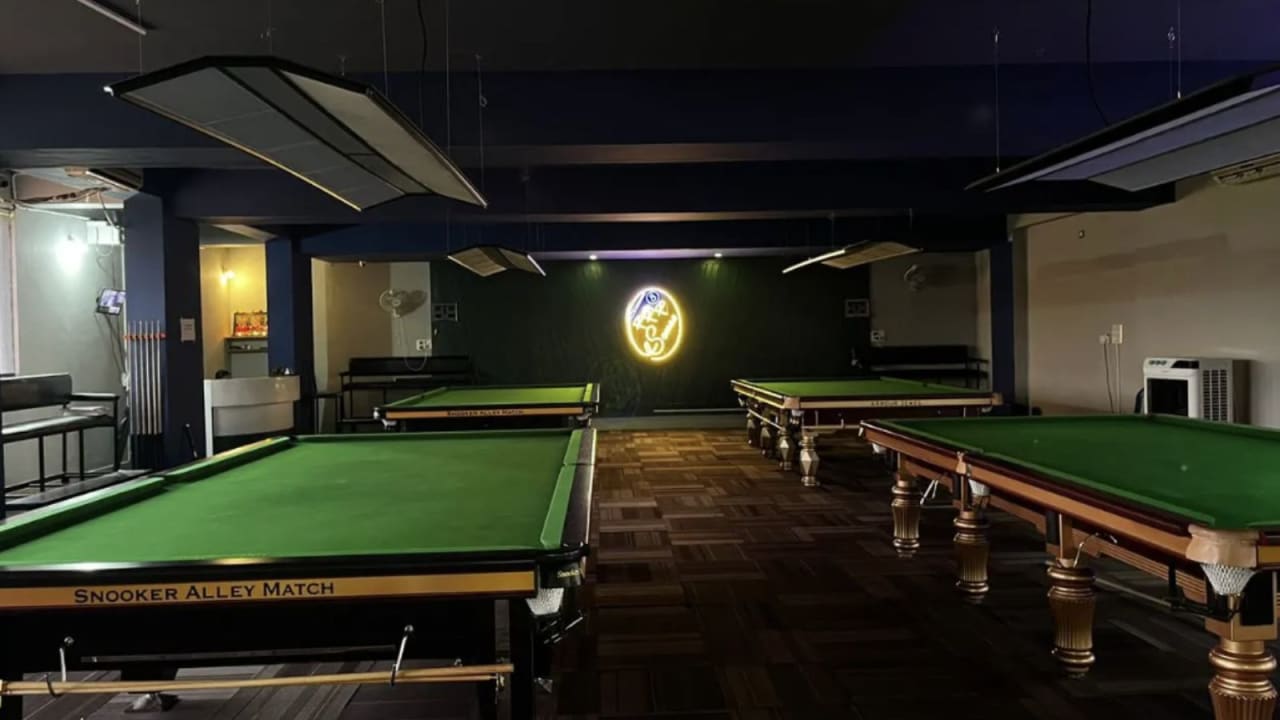 RRR Cues Snookers