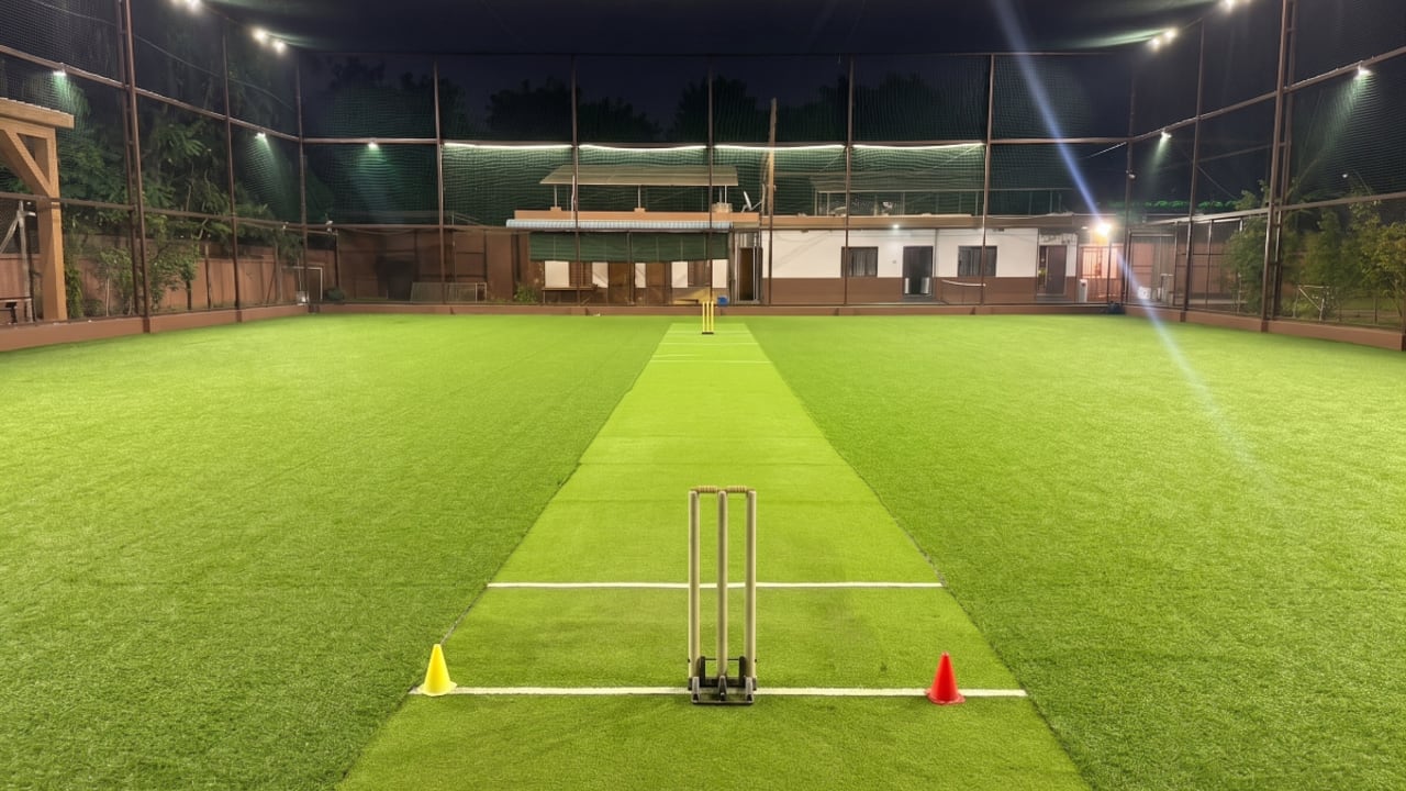 Turf 8teen10