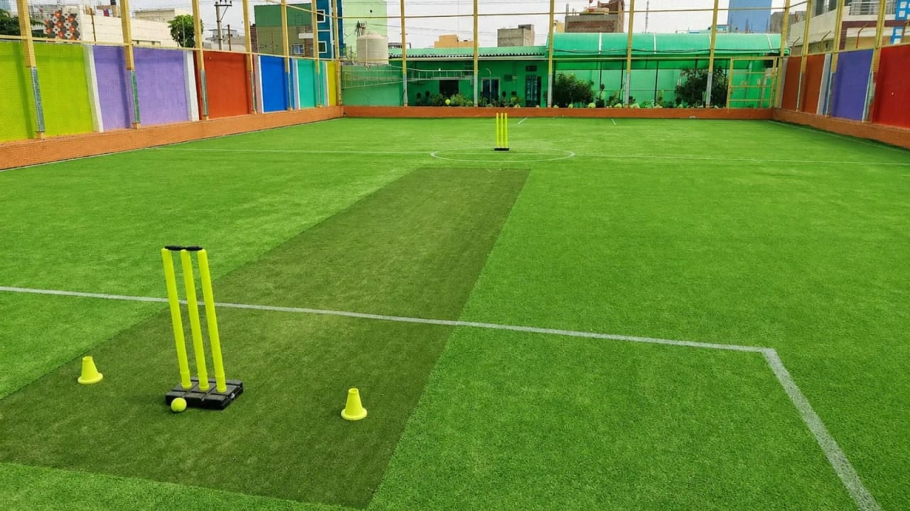 Super Sixes Sports Arena
