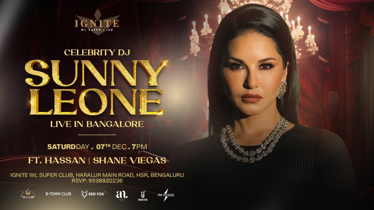 Sunny Leone Live in Bangalore