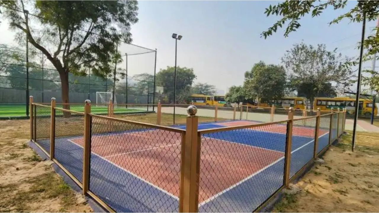 Darbari Lal Sports Arena | DLF WS G Noida