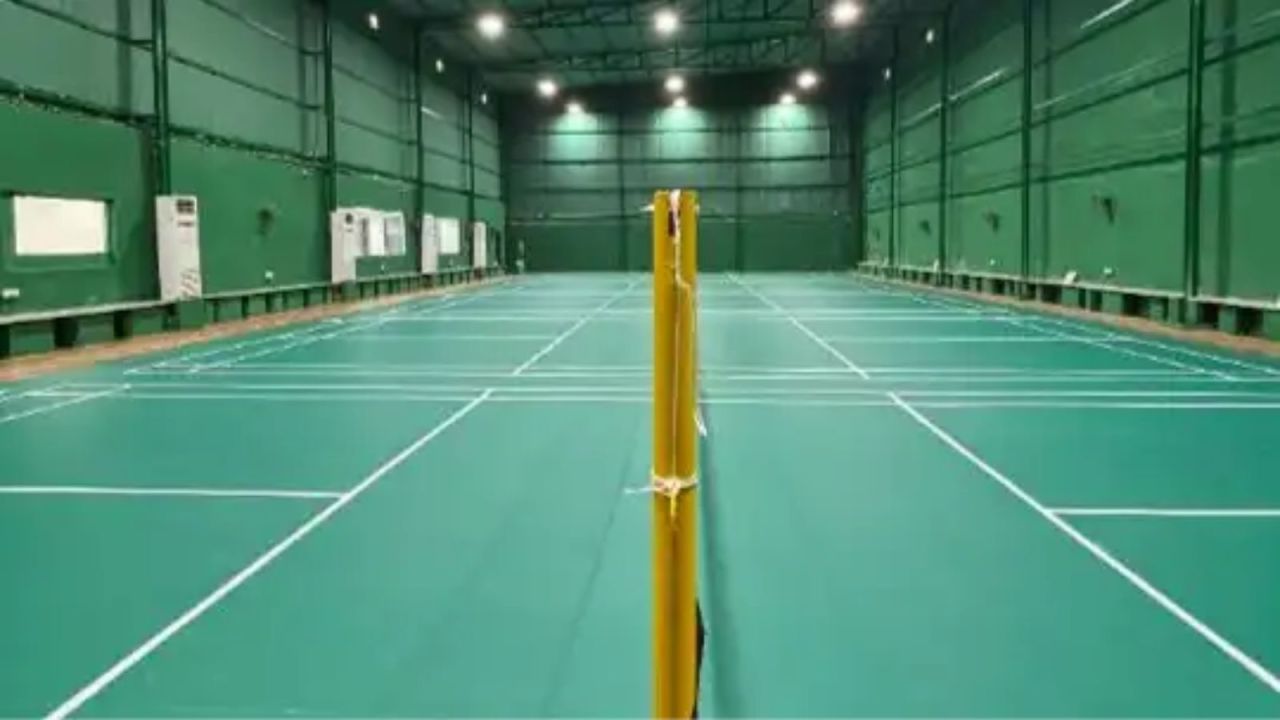 Rackonnect Unwind Badminton Arena | Sector 150 Noida 