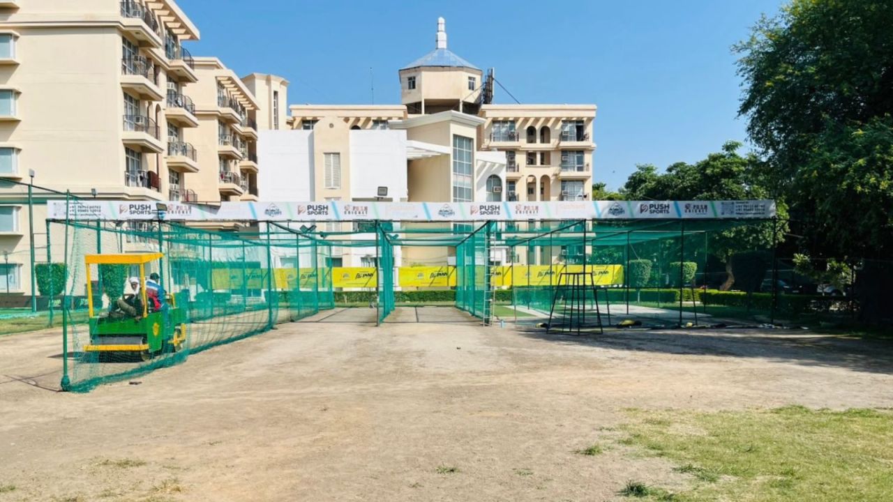 Super Kings Academy by Push