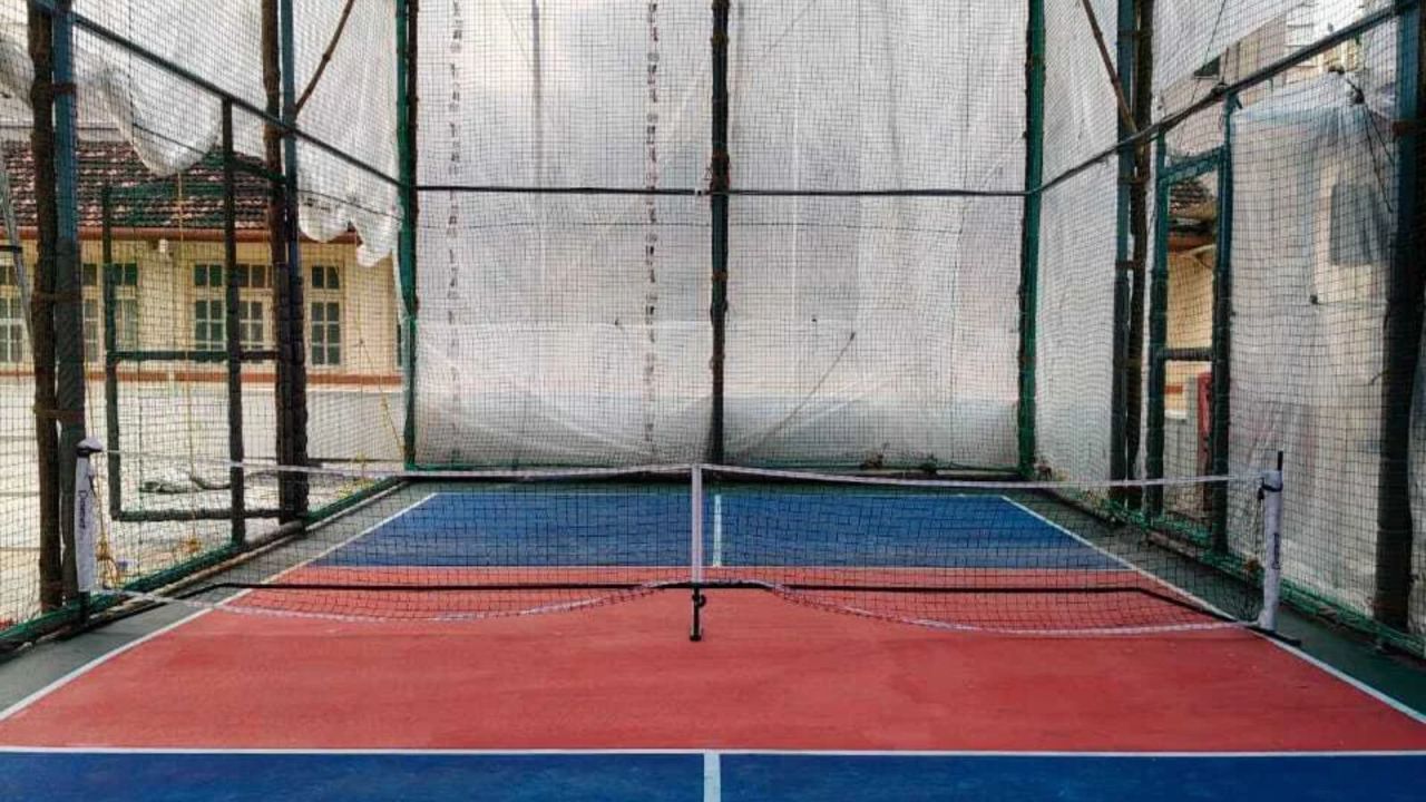 Ladwadi Pickleball l Charni Road