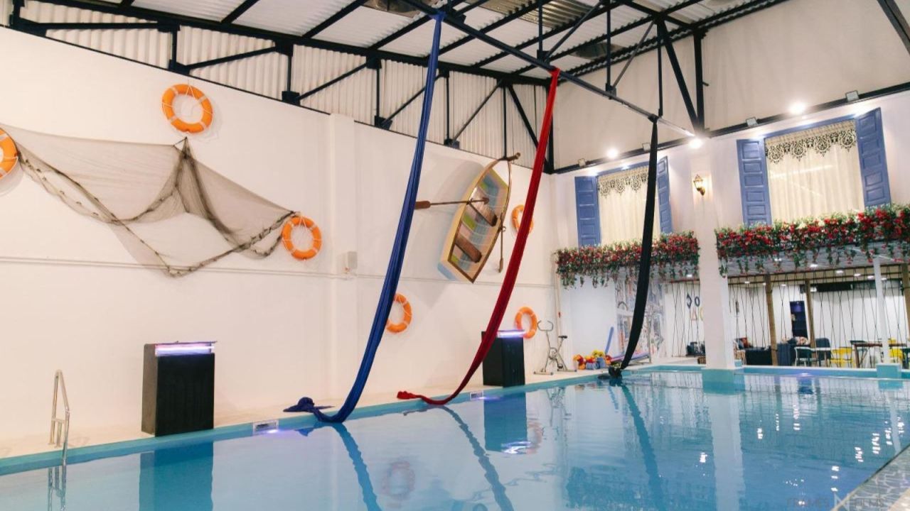 The Float House - Pool