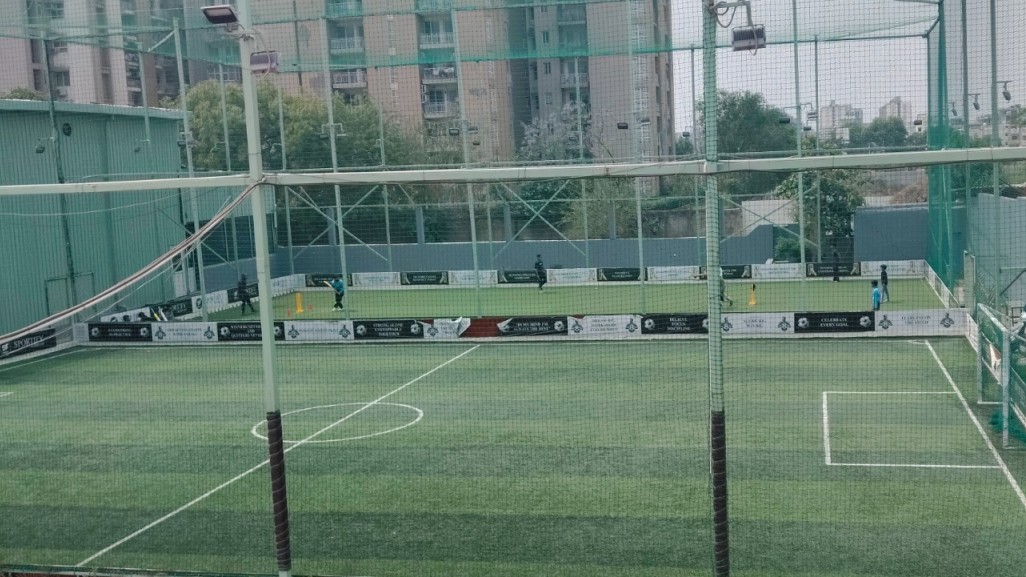 Sportify Sports | Turf & Badminton