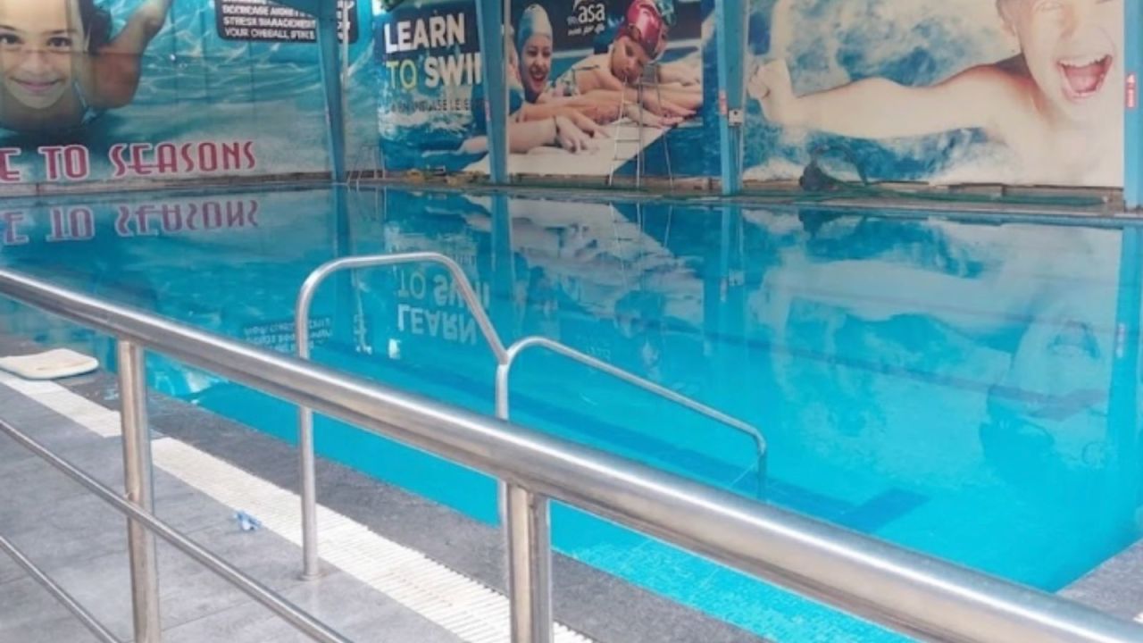 Seasons Indoor Swimming Pool Abids