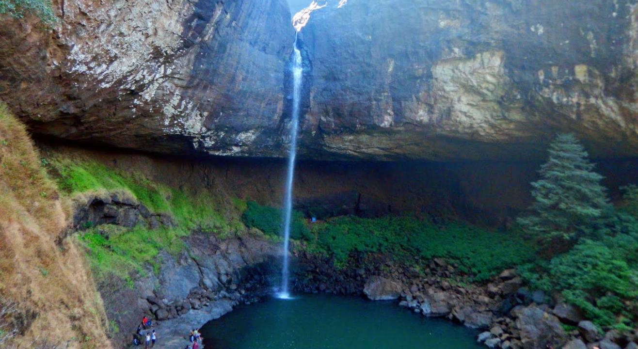 Amazing Devkund Waterfall Trek