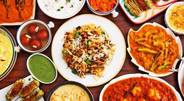 Indulge in Flavours and Food Stories of New Delhi