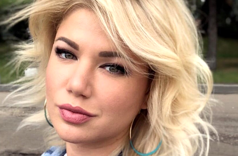 Алла Омелюта: от участницы "Голоса" к ведущей Первого канала