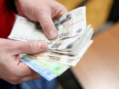 При досрочном выходе на работу родители детей до 1,5 лет продолжат получать выплаты