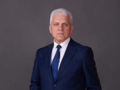 ​Председатель думы Сургутского района Валентин Полторацкий отметил роль женщин в тылу и на СВО