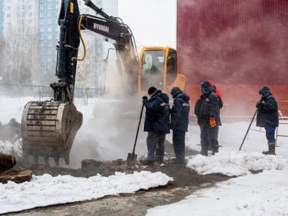 В Нижневартовске устранили порыв на теплотрассе в 15 микрорайоне