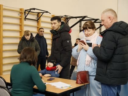 ​Более половины избирателей проголосовали в Сургутском районе на выборах президента