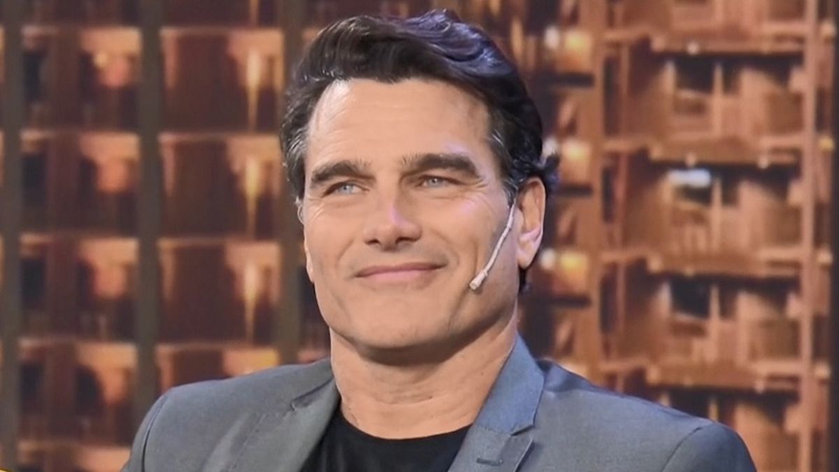 Hernán Drago, estrella invitada en el mega desfile de Yesica Ávila