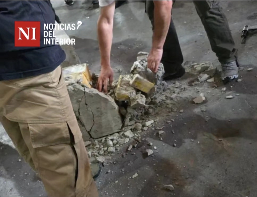 Narcoingeniería: escondían casi 100 kilos de cocaína en bloques de cemento y un sello delató al cartel