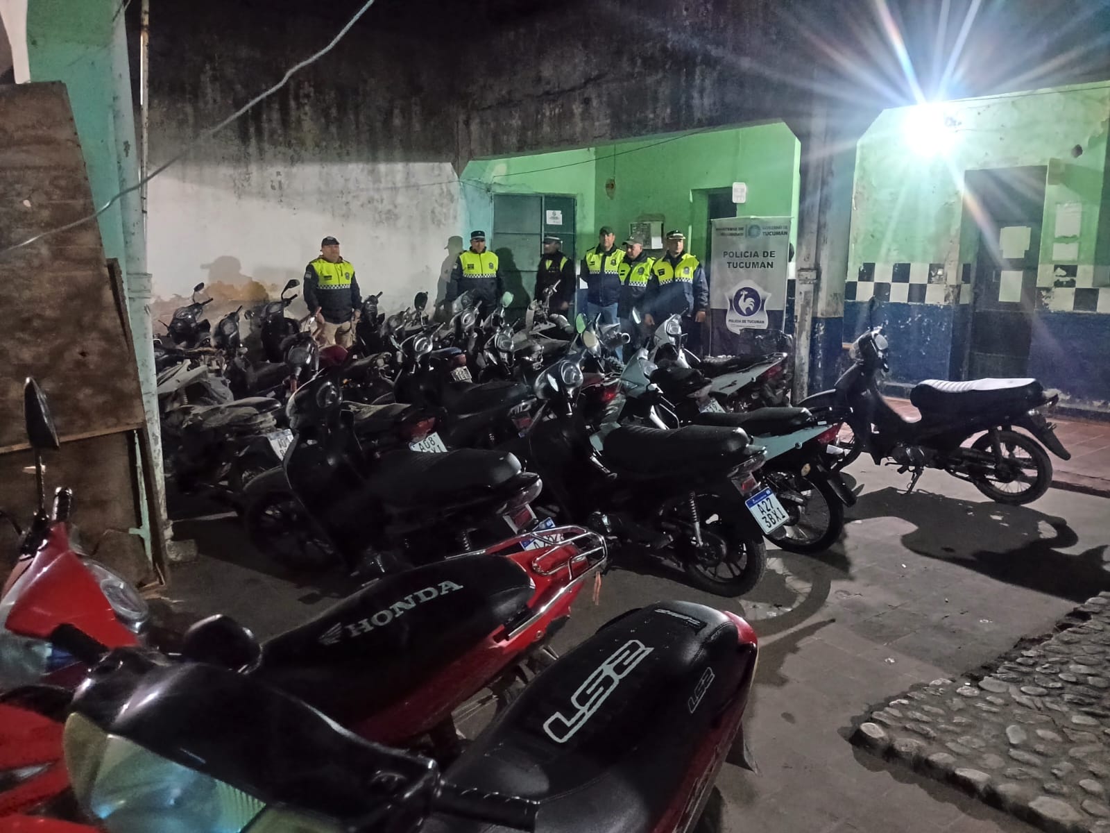 Megaoperativos en el sur tucumano: retuvieron 88 motocicletas y aprehendieron a un hombre
