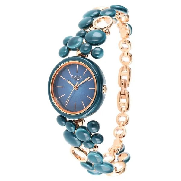 Titan Quartz Analog Watch for Women - Rose Gold