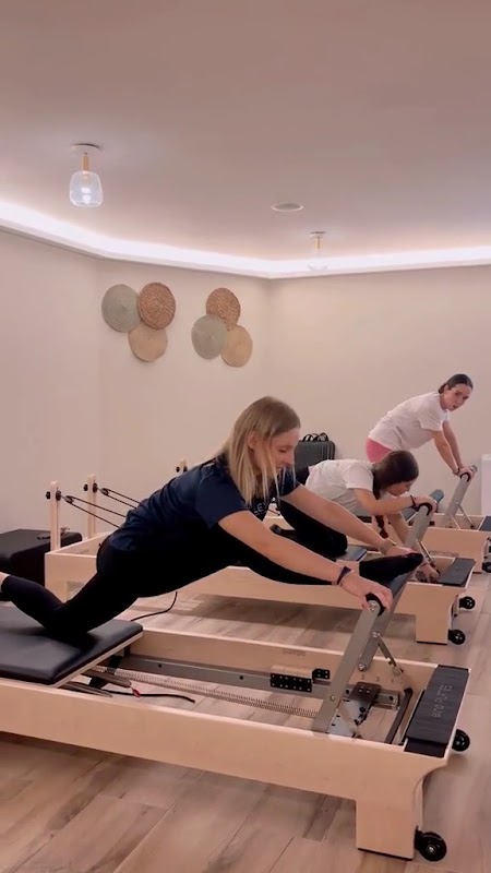 Pilates Reformer By Flexx — photo 2
