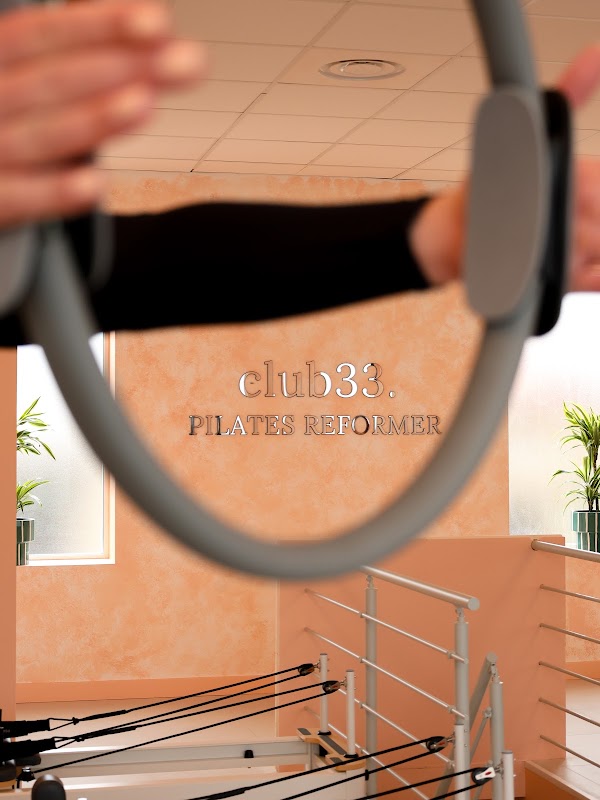 Club33 Pilates Reformer — photo 3