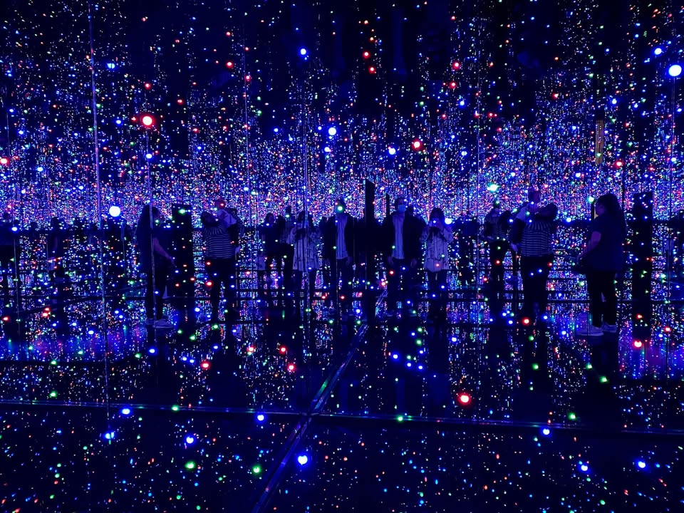 草間彌生—無限鏡屋展覽與午餐約會心得分享