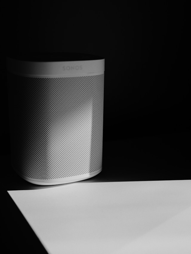 sonos era 300 smart speaker