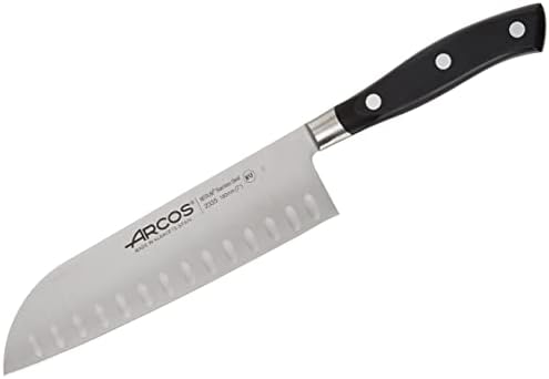 Vue 4 de Arcos Couteau Santoku Professionnel