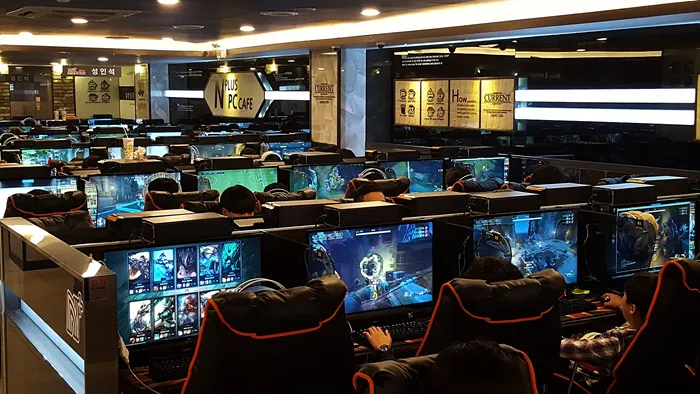 Why are People Still Playing League of Legends in 2023?
