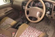 TOYOTA HILUX SURF preview 3