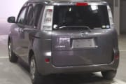 TOYOTA SIENTA preview 2