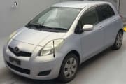 TOYOTA VITZ preview 1