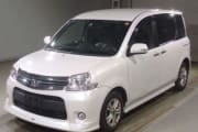 TOYOTA SIENTA preview 1