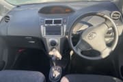 TOYOTA VITZ preview 3