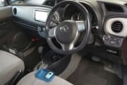 TOYOTA VITZ preview 3