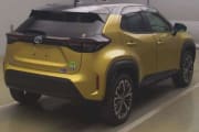 TOYOTA YARIS CROSS preview 2