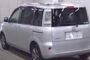 TOYOTA SIENTA preview 2