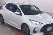 TOYOTA YARIS HYBRID preview 1
