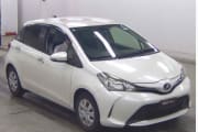 TOYOTA VITZ preview 1