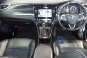 TOYOTA HARRIER preview 3