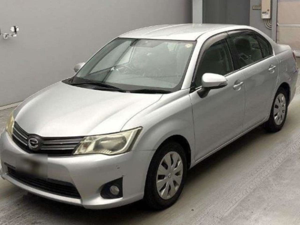 TOYOTA COROLLA AXIO