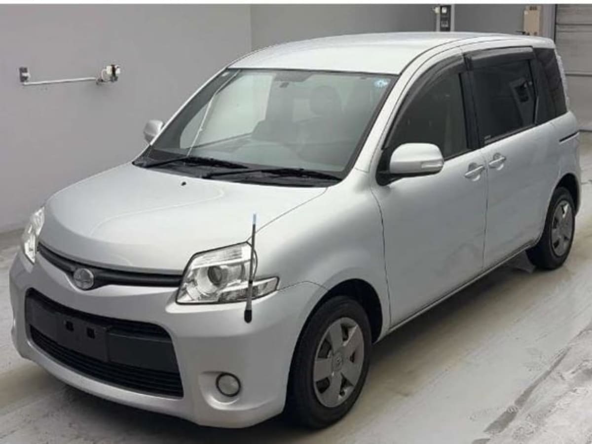 TOYOTA SIENTA